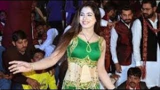 Mast malang cha kita ee Mehak malik New dance video [upl. by Yllah]