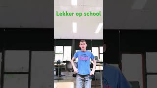 lekker filmpje maken op school deambelt ambelt school [upl. by Nosmas]