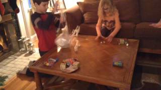 How to make and play a fun Saran Wrap unwrap Ball Game unwrapping gift for kids fun [upl. by Enirehtacyram]