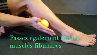 Comment soulager une douleur de la jambe avec une balle [upl. by Eelahc301]