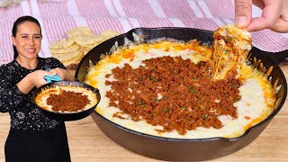 Queso FUNDIDO con Chorizo a los 3 QUESOS un Aperitivo Irresistible [upl. by Anelleh]