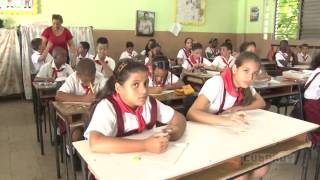 Comienza curso escolar en Cuba [upl. by Daly]