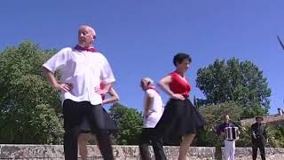 Sur le Canal du Midi Aurélien et son orchestre [upl. by Ihtraa174]