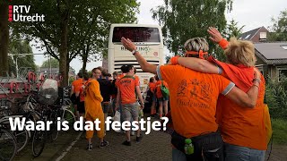 Oranjefans met bus en trein naar Dortmund  RTV Utrecht [upl. by Wamsley177]