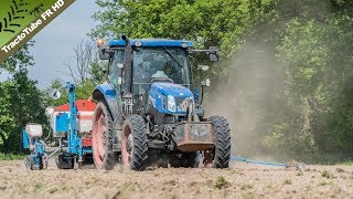 Semis de maïs  New Holland T6140 amp Monosem [upl. by Isidro]