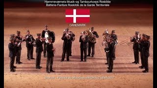 SaumurFestival Musiques militaires 2017Danemark [upl. by Gavrah831]