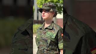 princess leonor in military uniform 😍😍princessleonor princessleonor leonordeborbón [upl. by Gregorio]