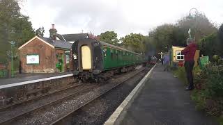 SampDJR 7F 280 no 53808 Arrivals Medstead and Four Marks from Alton [upl. by Nertie978]