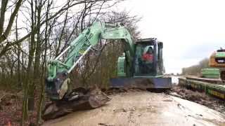 Kobelco SK75SR A De Heer land en water [upl. by Olemrac]