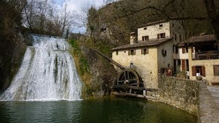 Il Molinetto della Croda a Refrontolo in funzione [upl. by Arek346]