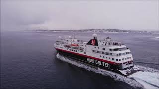 MS Spitsbergen Hurtigruten Tromsø Tromsoe [upl. by Kriss]