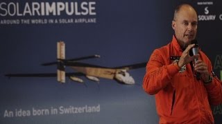 Bertrand Piccard  quotOn ouvre une nouvelle ère pour laviationquot [upl. by Kitty]