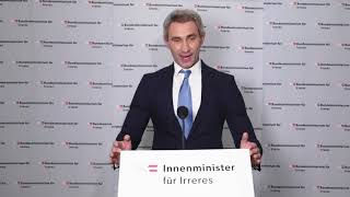 Des Kanzlers erste Rede Karl Schmähhammer Gernot Kulis [upl. by Feeley]