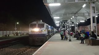 Bangalore to Pondicherry by Train  Puducherry Express 16573  Travel Vlogs [upl. by Doughman]