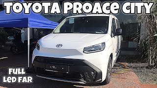 Yeni Toyota ProAce City En Yakışıklı Ticari [upl. by Refanej]