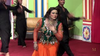 SAIMA KHAN STAGE PERFORMANCE  PAA JAPHIYAN PUNJABI SONG  NASEEBO LAL  SMB [upl. by Edobalo356]