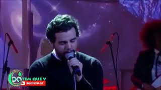 Wagner Moura cantando quotTuyoquot de Rodrigo Amarante [upl. by Chemar]