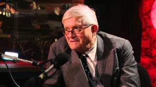 iPhone Fingerpainter David Hockney in Studio Q [upl. by Bostow]