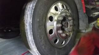 How to polish an Alcoa rim in 2 minutes 35 seconds [upl. by Frechette178]