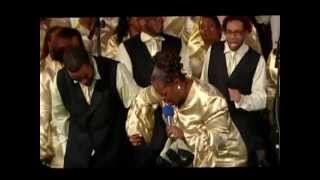 Chicago Mass Choir Im Gonna Praise The Lord [upl. by Assillam]