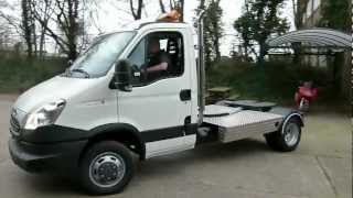 Iveco Daily van 2012 met staande RVS uitlaat van EPS Uitlaten BV No Sound [upl. by Otrebor12]