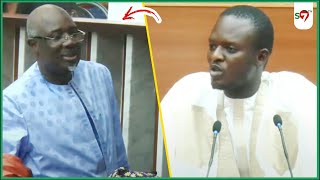 Assemblée Cheikh Thioro tacle sévèrement Farba Ngom quotSou Togué Yarouquot ce dernier réplique quotLoy Daw [upl. by Nihahs]