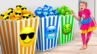 Maya mostra cores com emoji Box of Surprise  Jogos divertidos para crianças [upl. by Northrup]