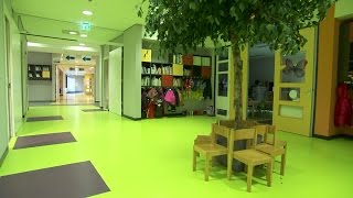 Nieuwe blinden en slechtziendenschool geopend in Grave [upl. by Matthiew]