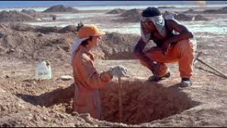 Holes Full Movie Facts amp Review in English  Sigourney Weaver  Jon Voight [upl. by Kinsley]