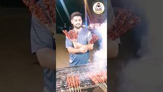 Oman street food 🇴🇲🍔🔥🍢 viralytshorts youtubeshorts muscat mishkak salalah [upl. by Iznekcam]