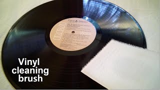 Cleaning vinyl records with brush  mix with Distilled water only [upl. by Adlay]