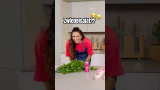 Was heißt jetzt Zwiebelsalat😂 sallyswelt zwiebelsalat lukaspodolski food fyp [upl. by Gerg]