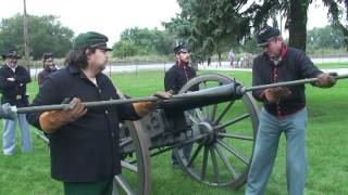 How To Load and Fire Civil War Cannon [upl. by Dan596]