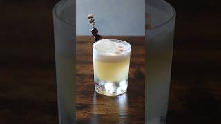 WHISKY SOUR cocktails whisky mixology drink youtube [upl. by Elrae]