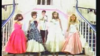 Timbiriche quotNo seas tan Cruelquot Videoclip Completo [upl. by Tarrant]