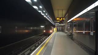 London Underground Battersea Pwr Sta bound 1995 Stock Northern Line entering Battersea Pwr Sta [upl. by Toland]