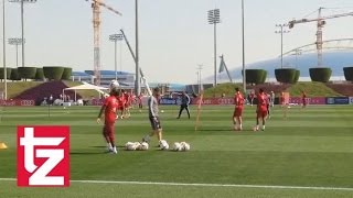 FC Bayern in Doha Training am zweiten Tag  Pep lautstark Costa sortiert Bälle [upl. by Jaquelin50]