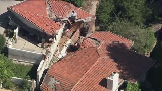 Sky5 tour of the Palos Verdes Peninsula landslide [upl. by Lam753]