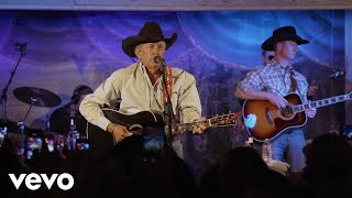 George Strait  Amarillo By Morning Live At Gruene Hall New Braufels TX2016 [upl. by Nnylsaj]