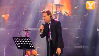 Albert Hammond Eres Toda Una Mujer Festival de Viña 2013 [upl. by Richman]