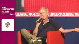 Marco Travaglio presenta quotLinformazione da Tangentopoli alla guerraquot [upl. by Zosema304]