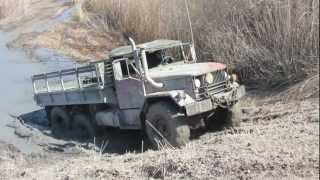 6x6 Military Army Truck At Oakville Mud Bog [upl. by Arenahs]