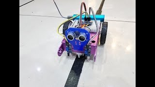 Intelligent Obstacle Avoiding Robot  Step by Step Tutorial  Arduino Project [upl. by Onek]