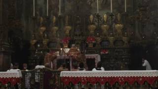 Elevatio amp incensing in Ambrosian Rite Usus antiquior [upl. by Euridice]