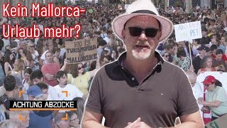 Straßenproteste 📢 SCHLUSS mit Sauf und Partyurlaub auf Mallorca  Achtung Abzocke [upl. by Korman]