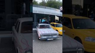 Gaz Volga carspotting ukraine volga boyare [upl. by Onaicram]