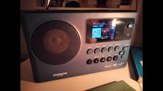 Review Sangean WFR28 BT portable Internetradio [upl. by Aihseyk]