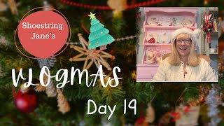 IT’S A SHOESTRING VLOGMAS Day 19 [upl. by Ekez]