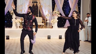 SURPRISE FAMILY BHANGRA PERFORMANCE  OLD SCHOOL EDITION  THE PANNUS [upl. by Hudis]