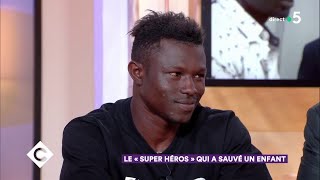 Mamoudou Gassama le superhéros qui a sauvé un enfant  C à Vous  28052018 [upl. by Dennie]